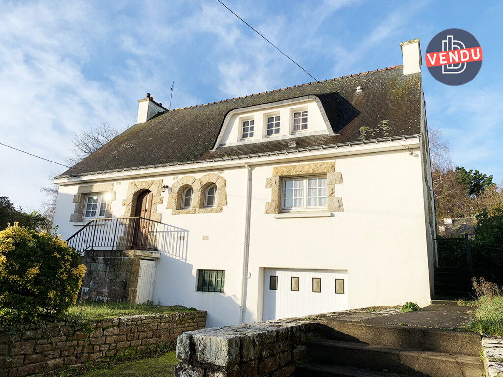 Vendu a carnac bourg au calme