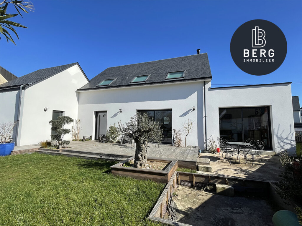 Plouharnel a proximite du bourg contemporaine d'env 130m2