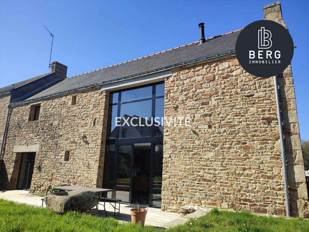 Exclusivite maison en pierre  renovee a locoal mendon