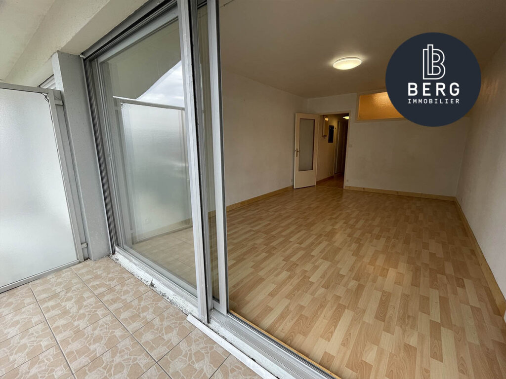 Quiberon  appartement a vendre a deux pas de la grande plage