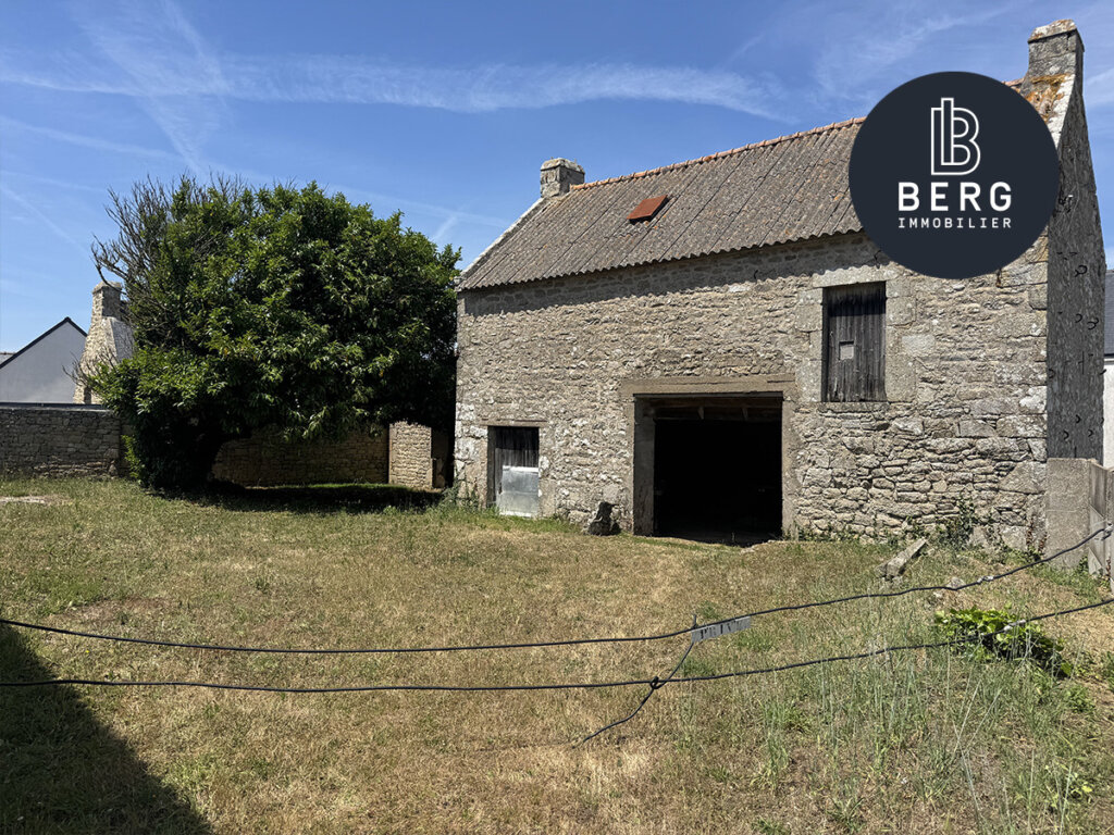 Erdeven bâtiment en pierre à rénover à 1 km de la plage