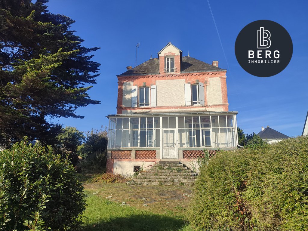 A vendre a plouhinec - superbe villa de caractere face a la ria d'etel