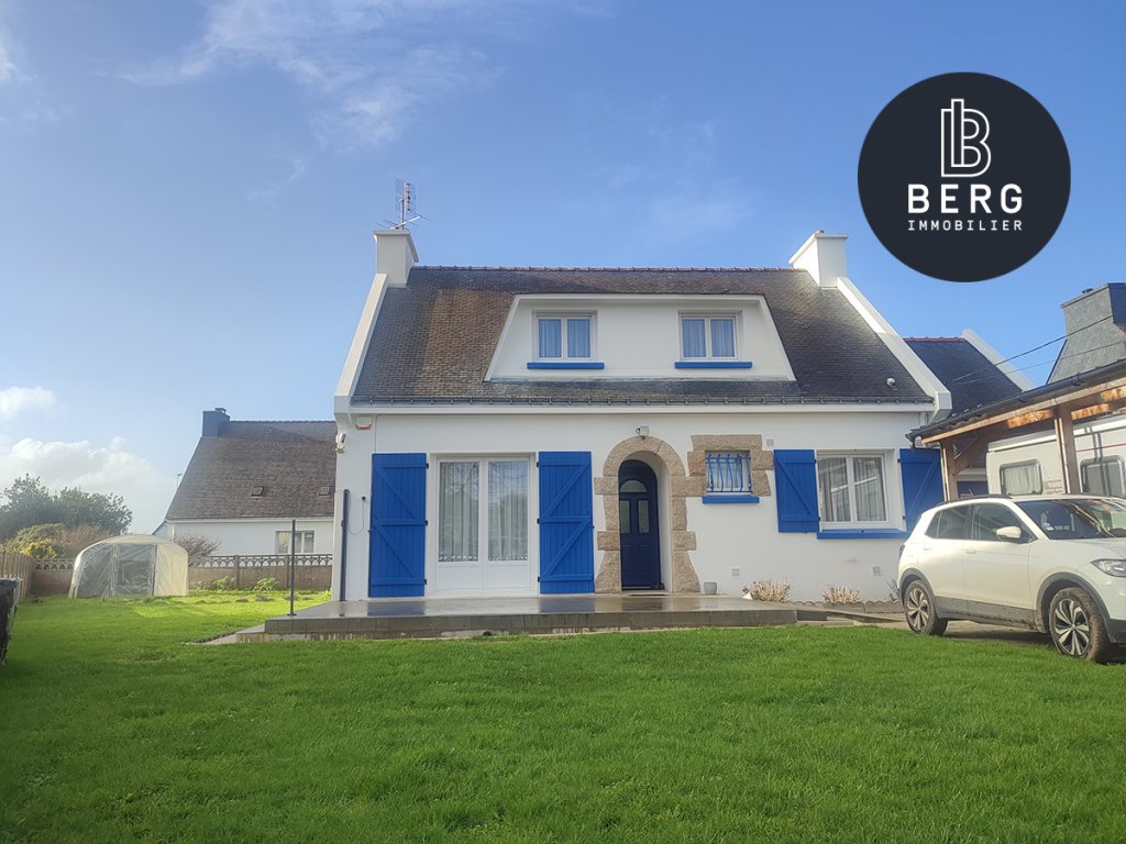 Plouhinec a vendre maison des annees 75 situee a 1kms du bourg