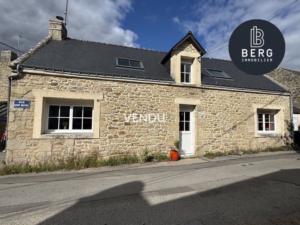Vendu - plouharnel maison plein centre à 300m de la mer
