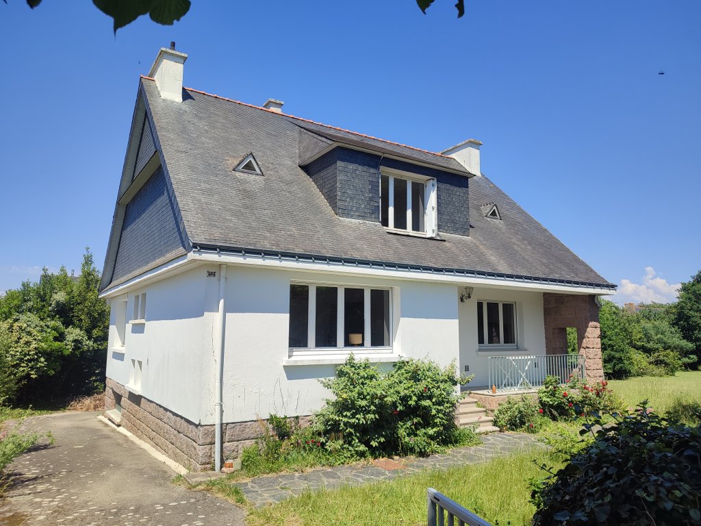 Maison a vendre etel - situee a 10mn a pied du port et 5mn des commerces