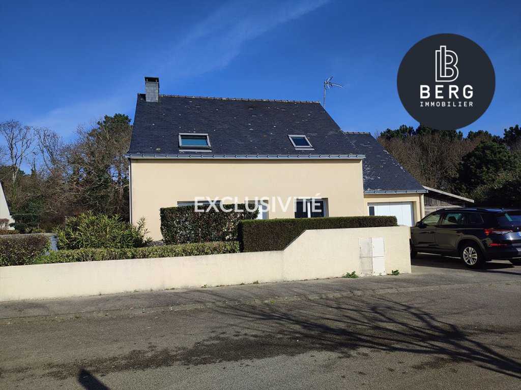 Plouhinec - maison a vendre- maison familiale a 700m du bourg