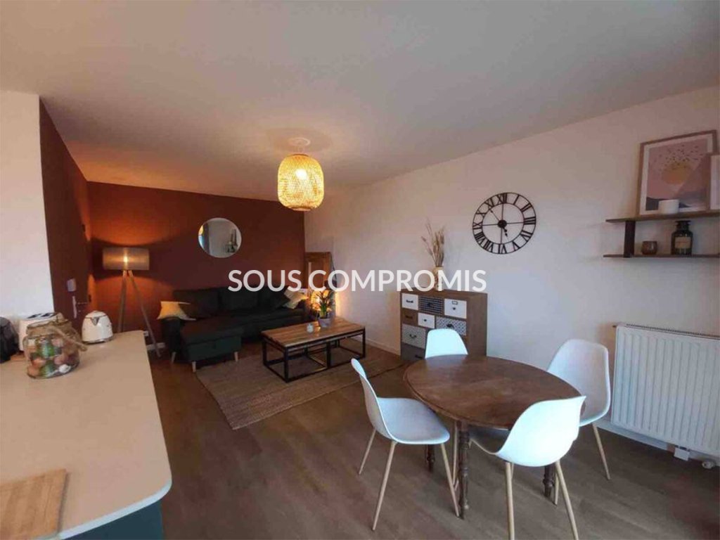 Sous compromis appartement t2 auray - quartier saint-goustan