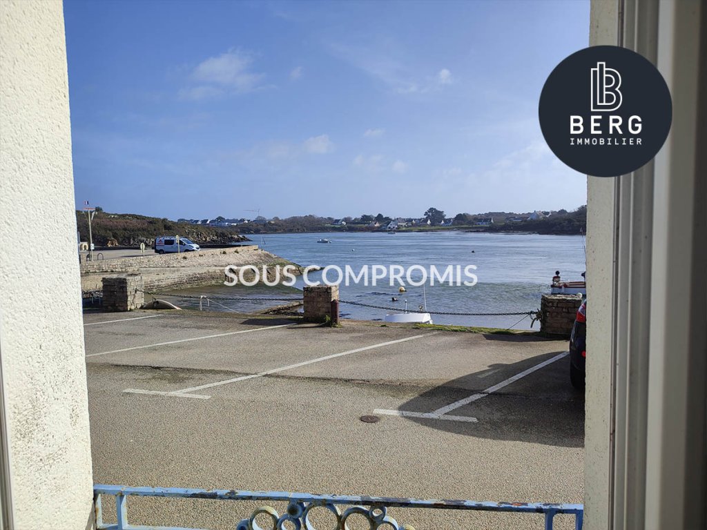 Sous compromis maison de pecheur a vendre en exclusivite plouhinec -vue sur la ria