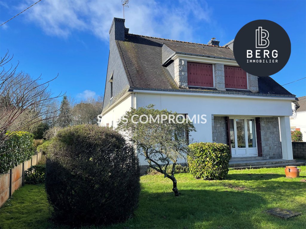 Sous compromis maison ploemel - a 500m du bourg
