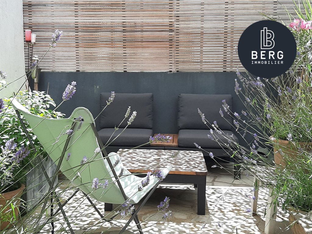 Appartement à vendre carnac - en plein centre bourg avec terasse