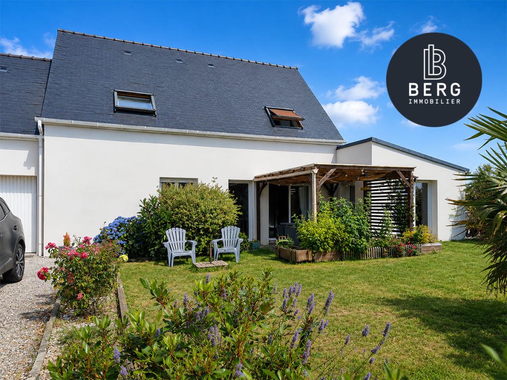 Plouhinec a vendre maison familiale a 1km du bourg