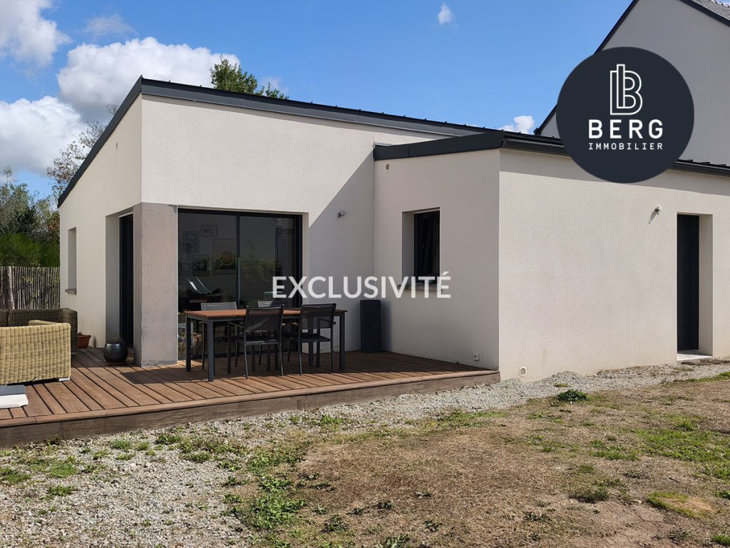 Exclusivité sainte-anne d'auray, à vendre   maison de plain-pied au calme, proche bourg