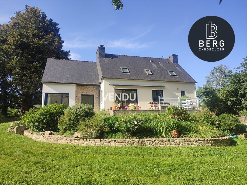 Vendu - plouhinec maison familiale dans un hameau au calme !