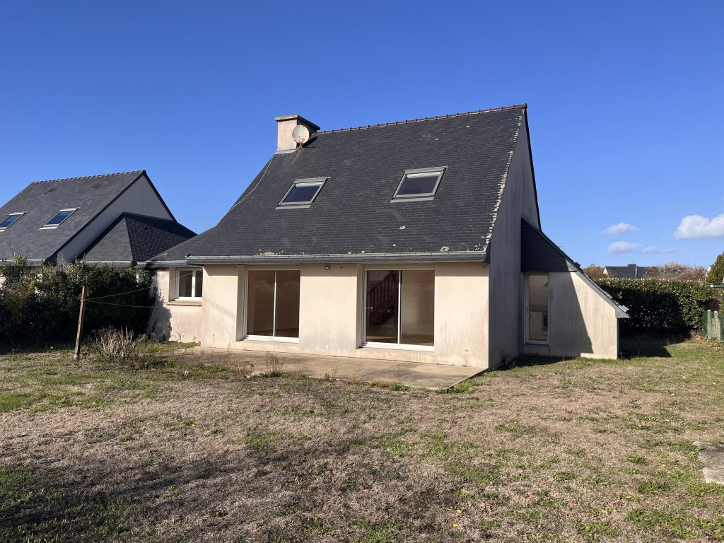 Erdeven   maison 3 chambres avec grand jardin à proximité du centre-ville