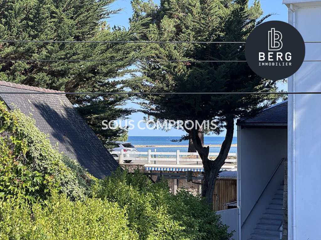 Sous compromis immeuble a vendre - 6 pieces - mendu la trinite sur mer à 100 mètres de la plage
